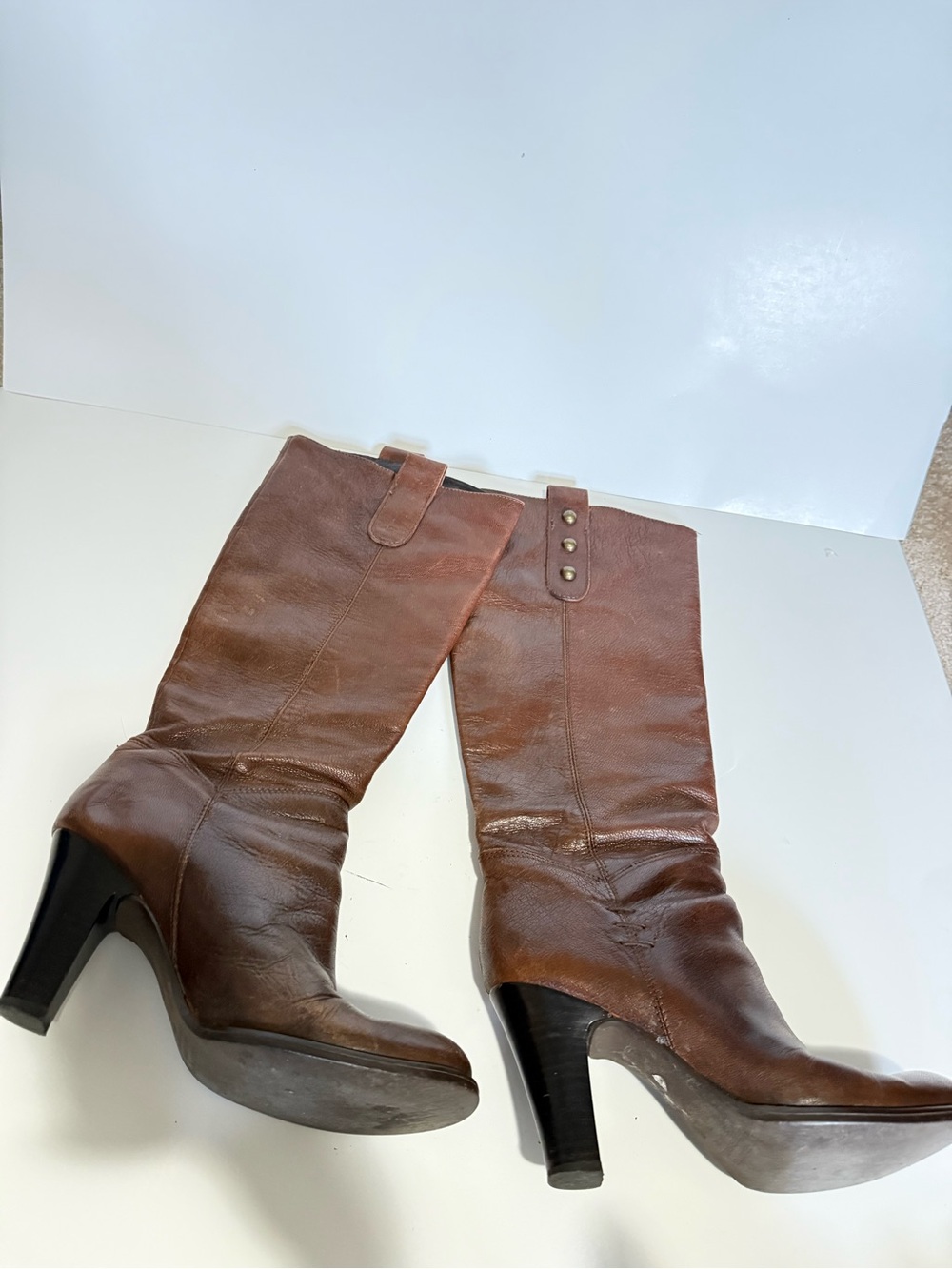 Women's Brown Leather Mid-Calf Heeled Boots